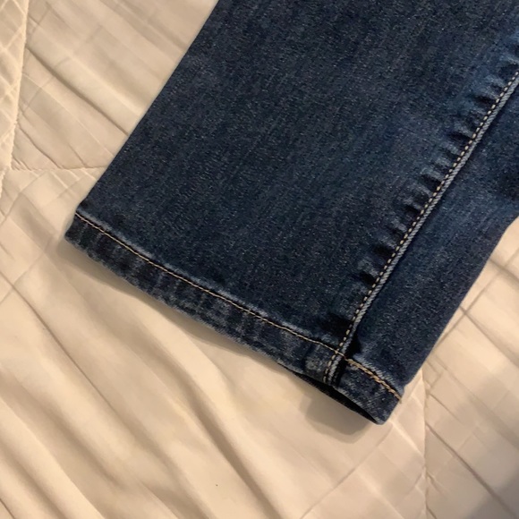 Levi’s  women’s Mid Rise Skinny Jeans - Picture 10 of 11